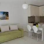 Ariadna Apartamento Constança